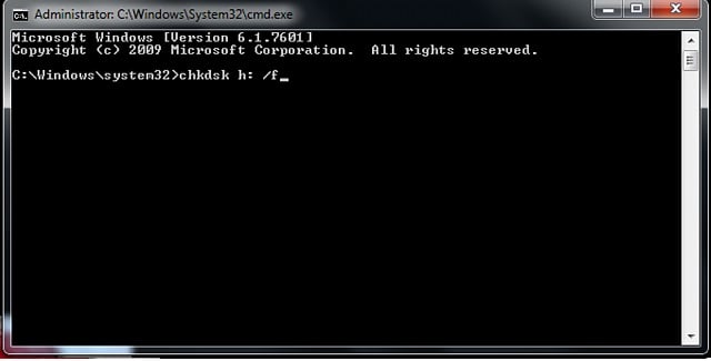 riparare l'usb danneggiata con cmd